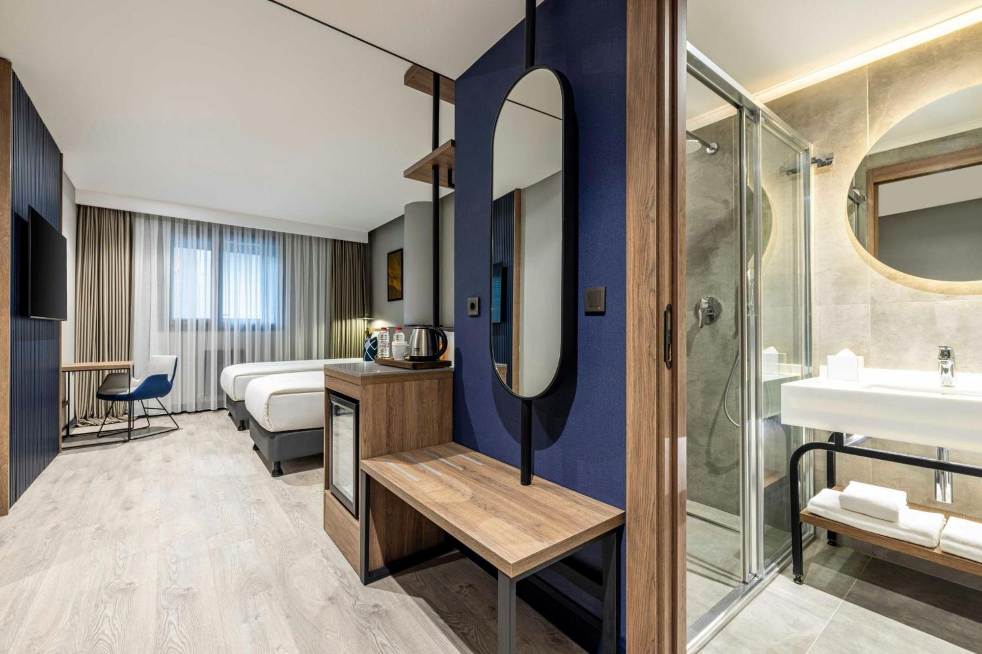 Four Points Flex By Sheraton Cukurambar *